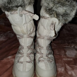 TIMBERLAND SNOW BOOTS WHITE AND GREY